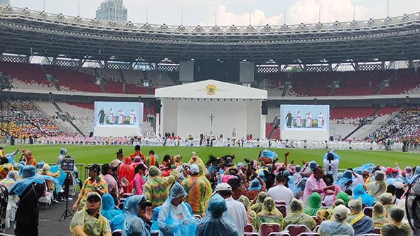 MisaAkbar Paus Fransiskus Berjalan Khidmat Didukung High Quality Audio